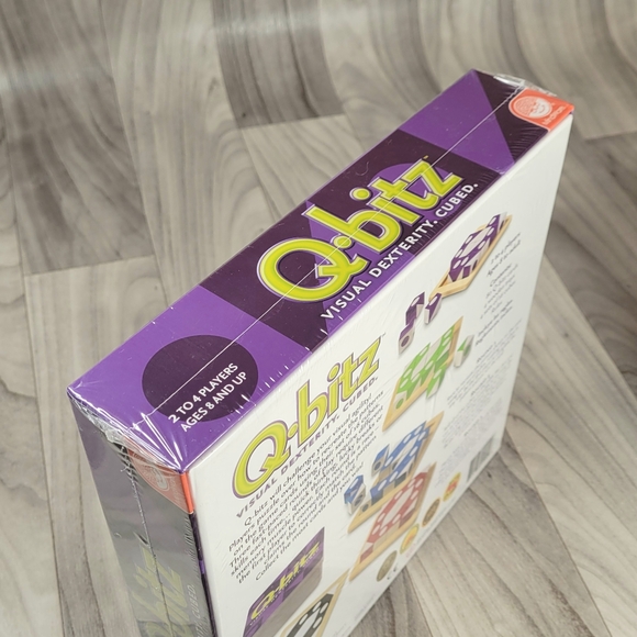 Q-bitz Visual Dexterity Cubed Game For 2-4 Players Ages 8+ New Sealed - Picture 3 of 4